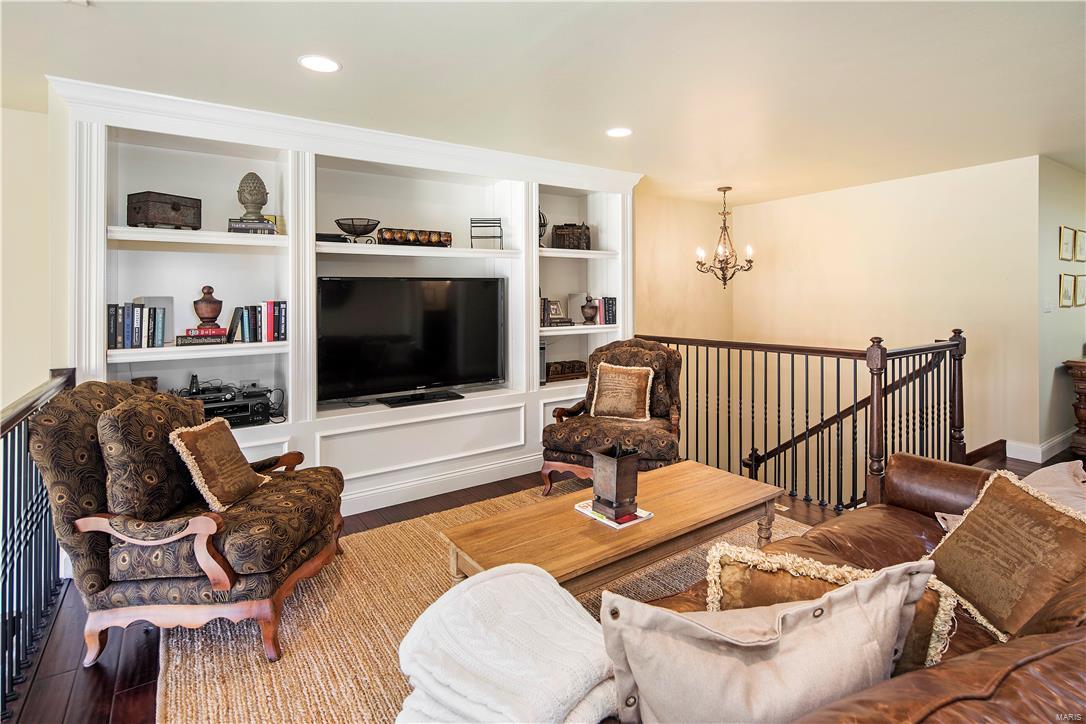 Estates Of Uthoff Valley - Residential