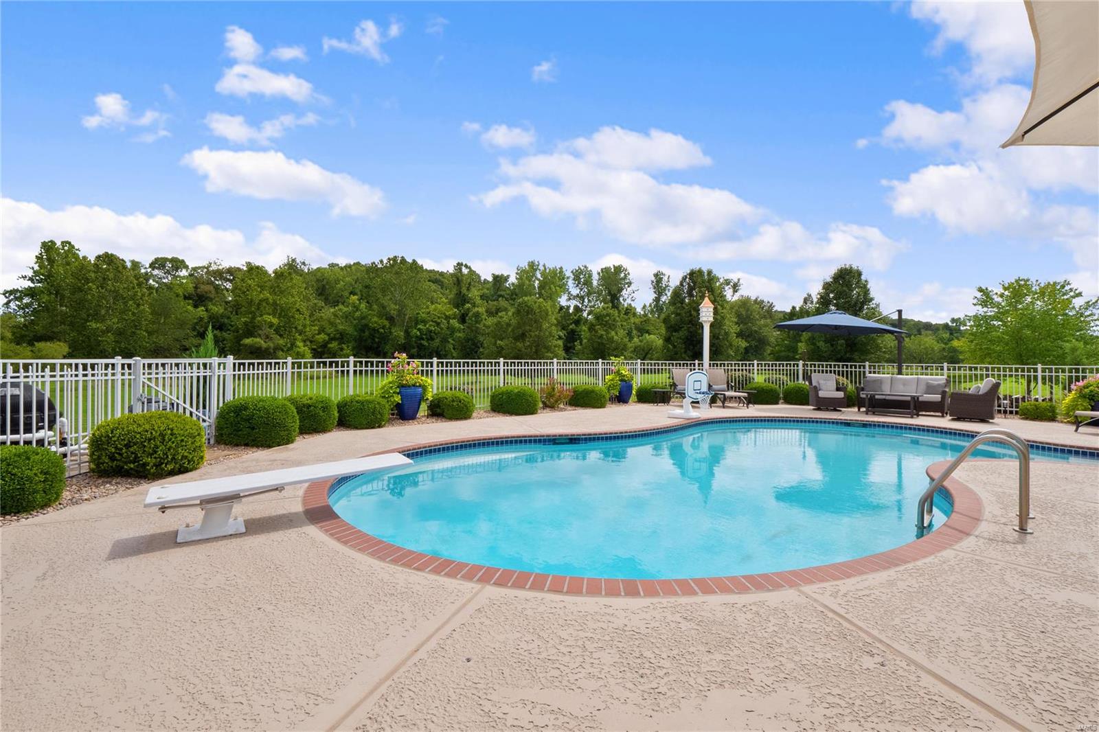 Country Place At Chesterfield Three - Residential