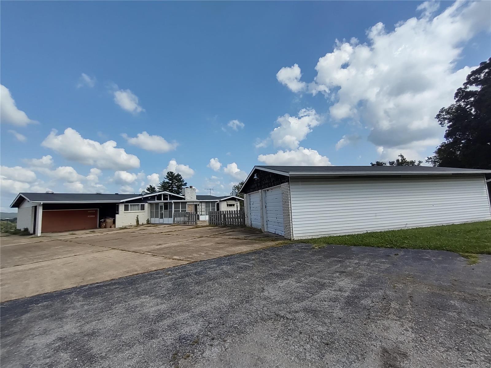 none - Commercial Sale