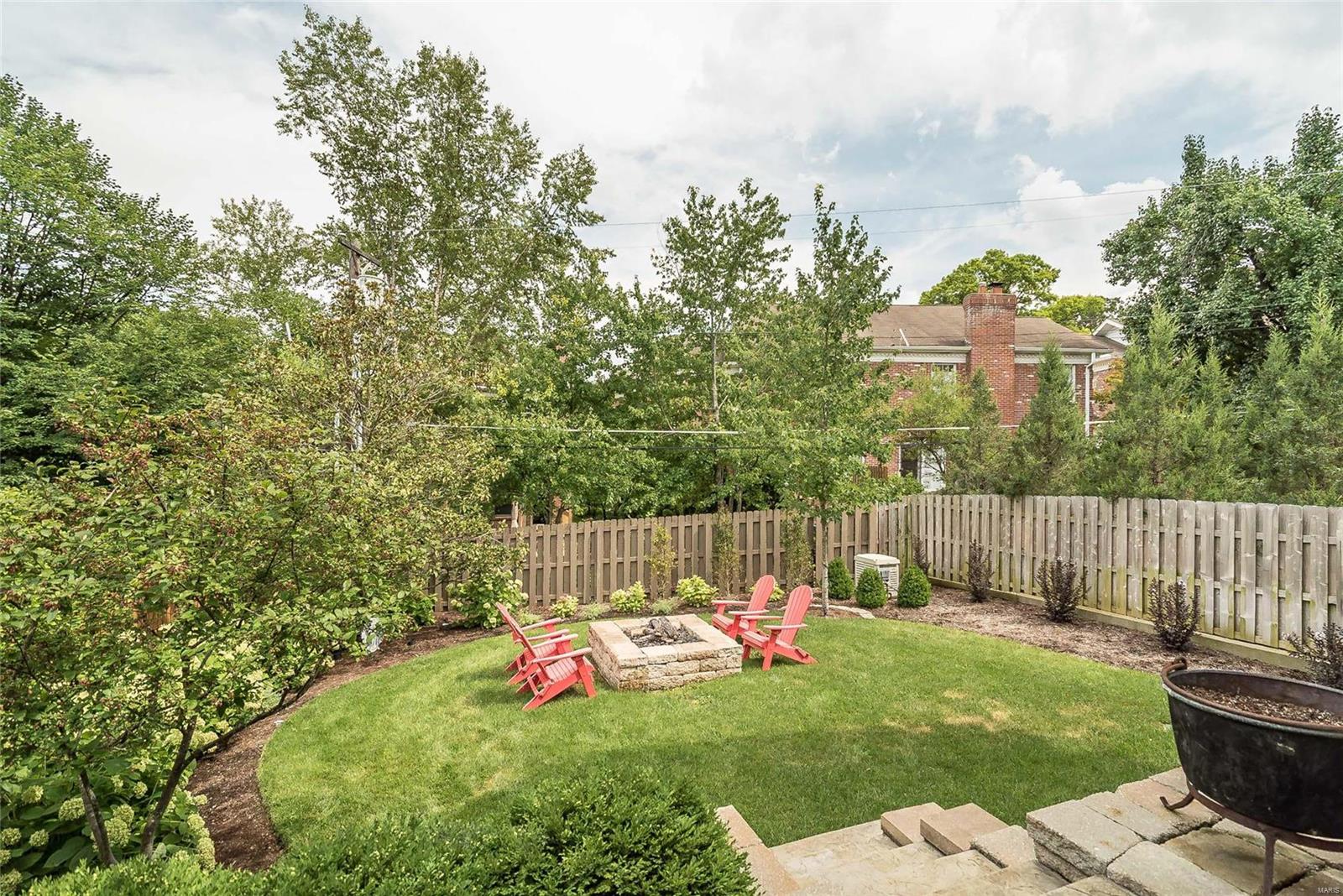 N Bemiston - Residential