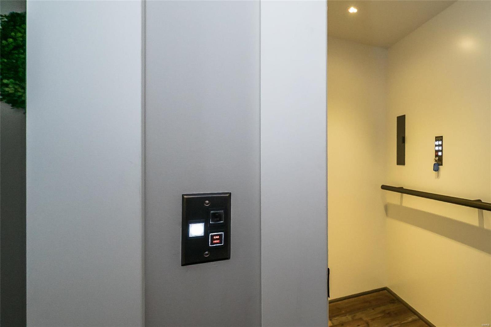 N Bemiston - Residential