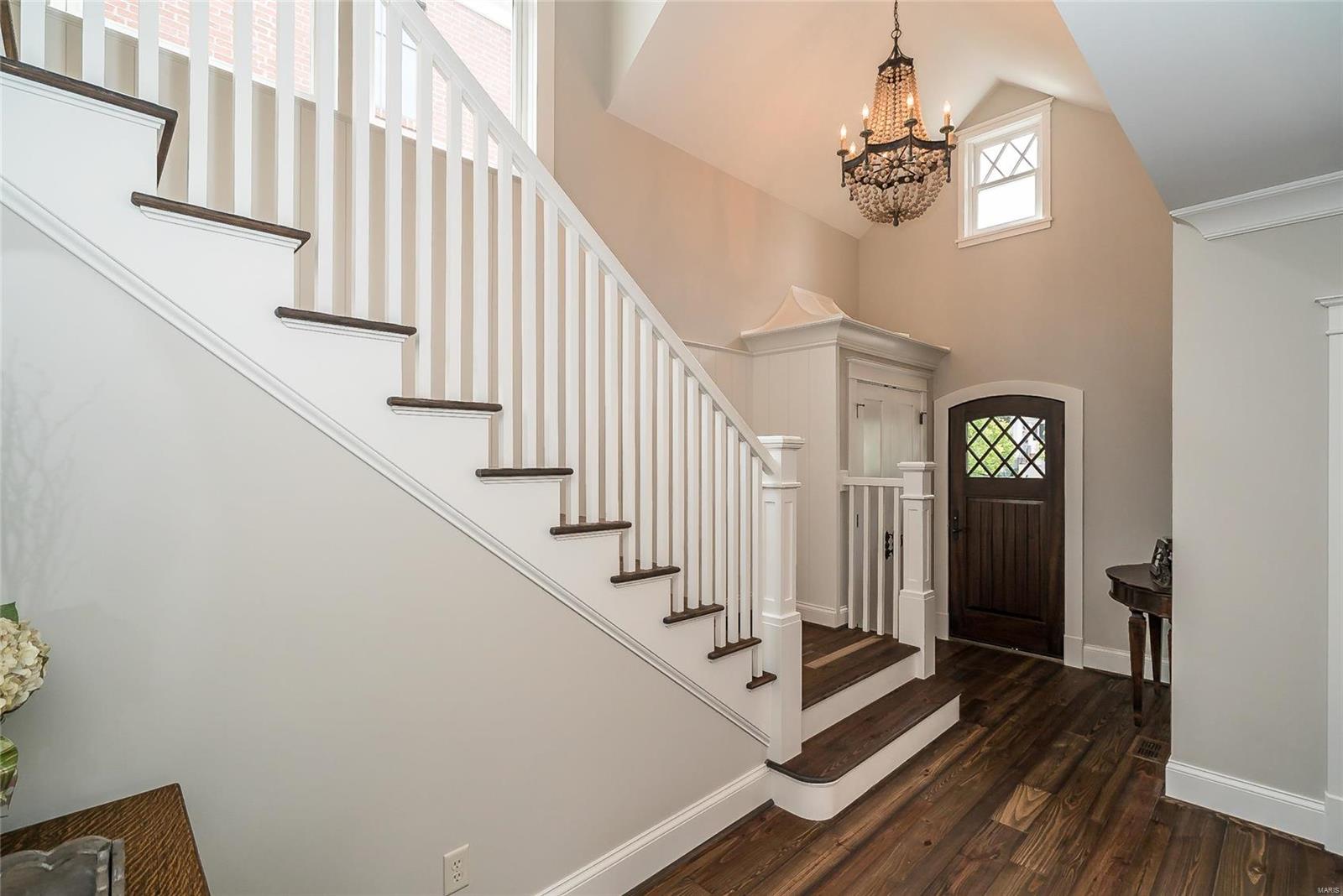 N Bemiston - Residential