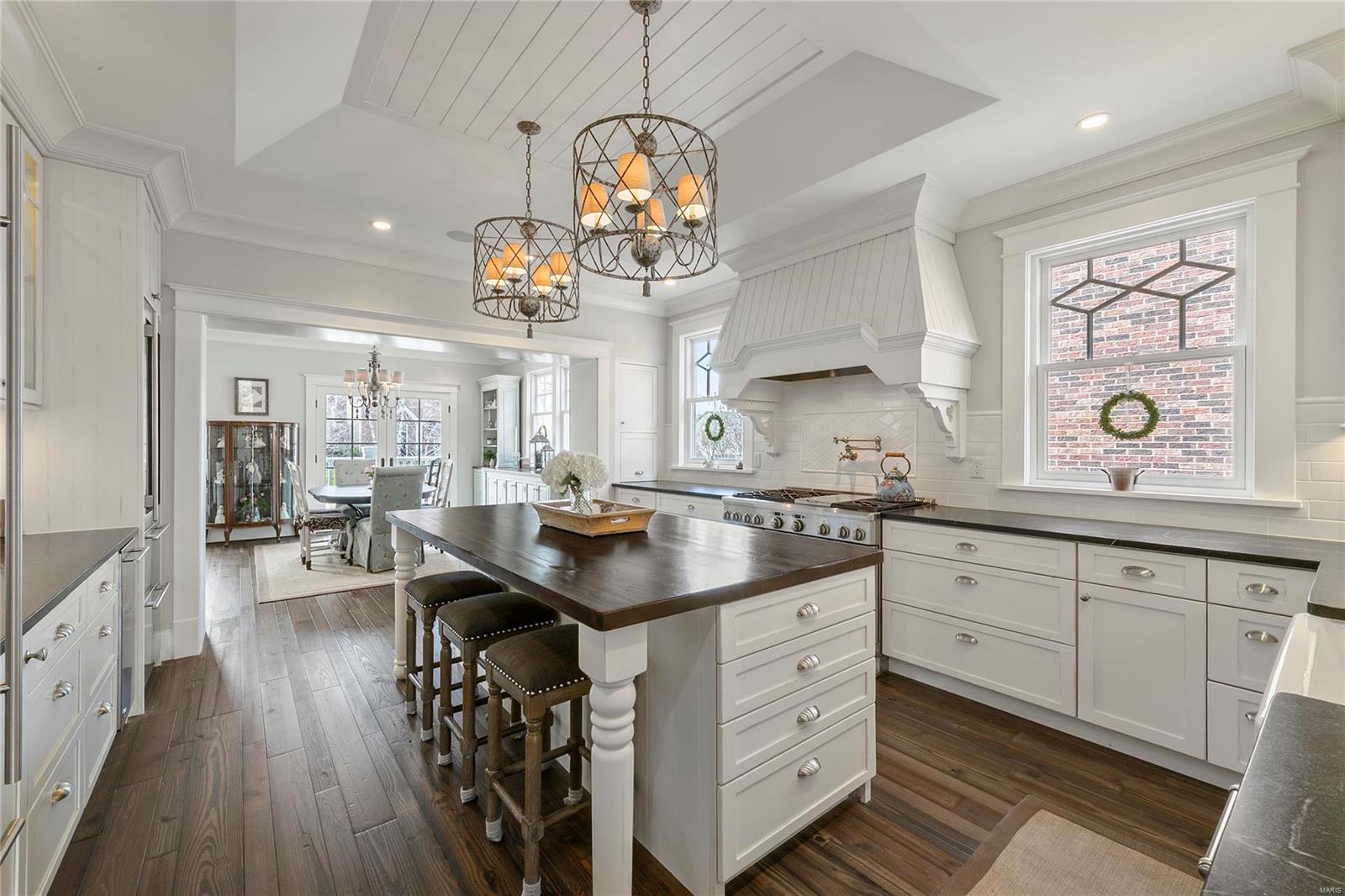 N Bemiston - Residential