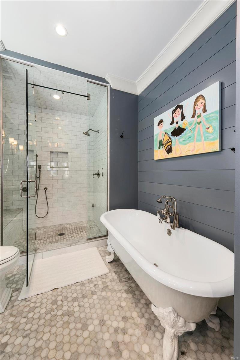 N Bemiston - Residential