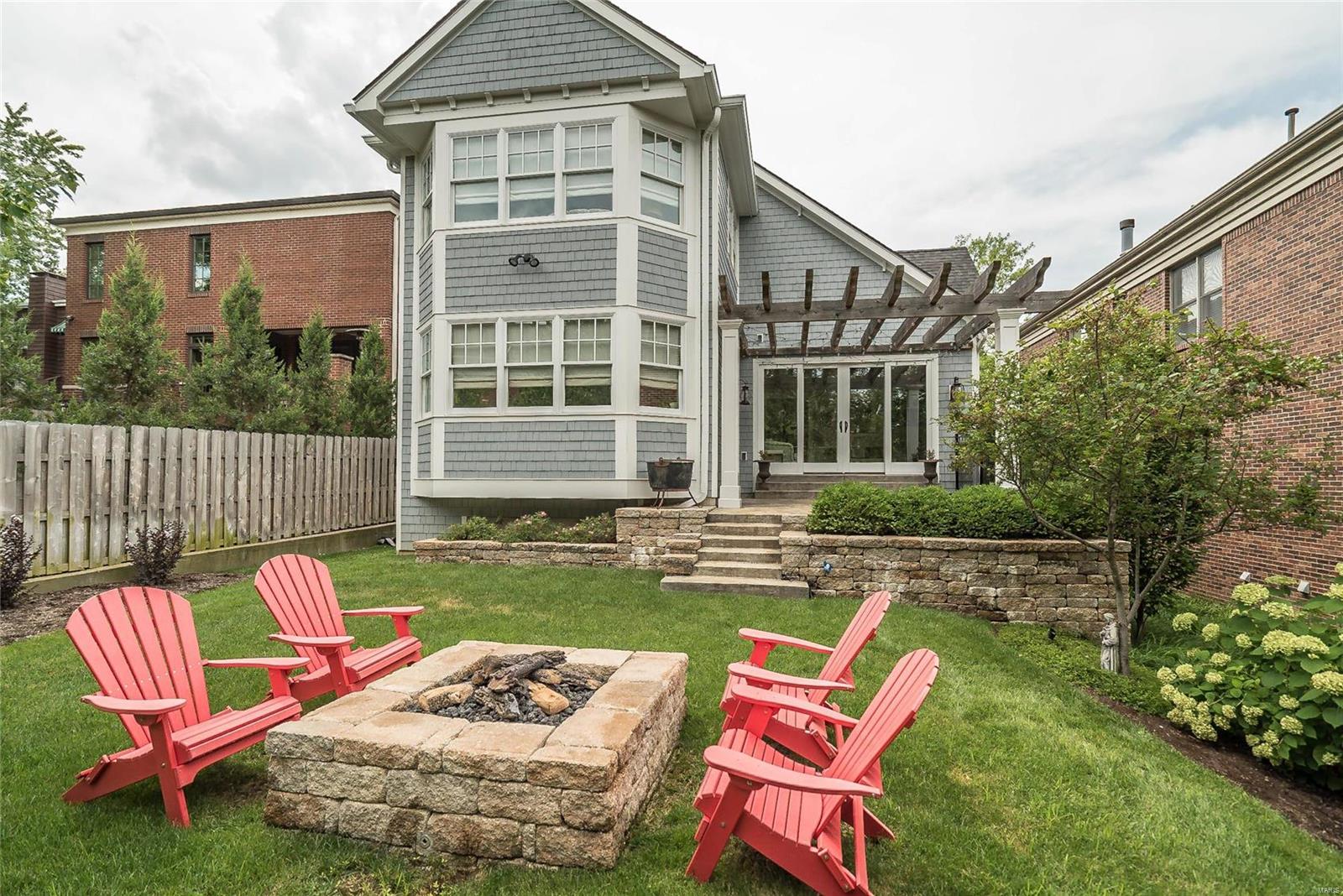 N Bemiston - Residential