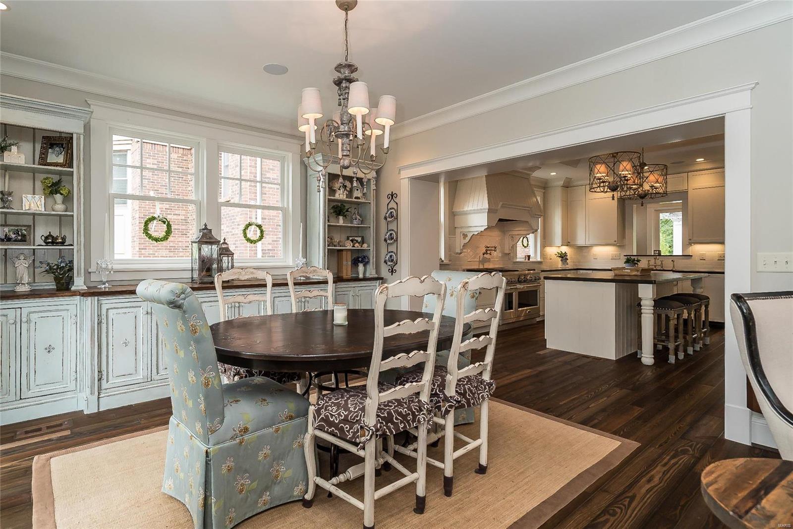 N Bemiston - Residential