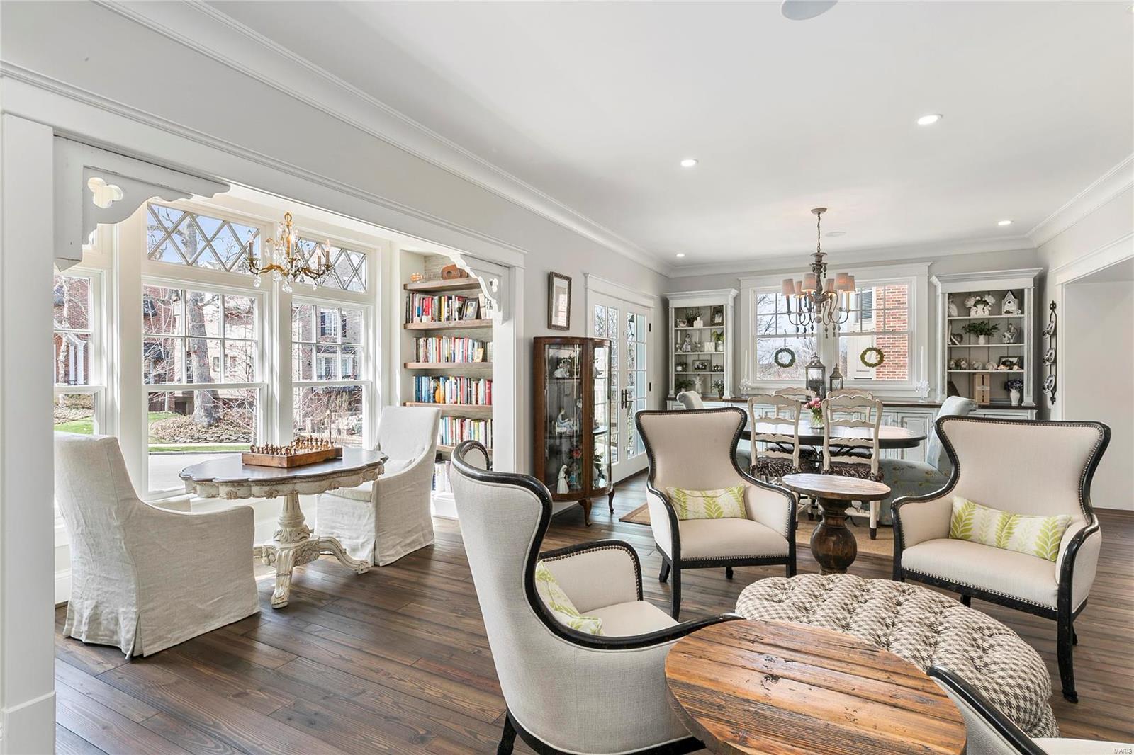 N Bemiston - Residential