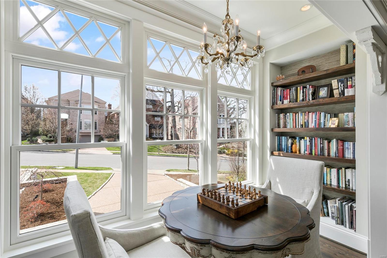 N Bemiston - Residential