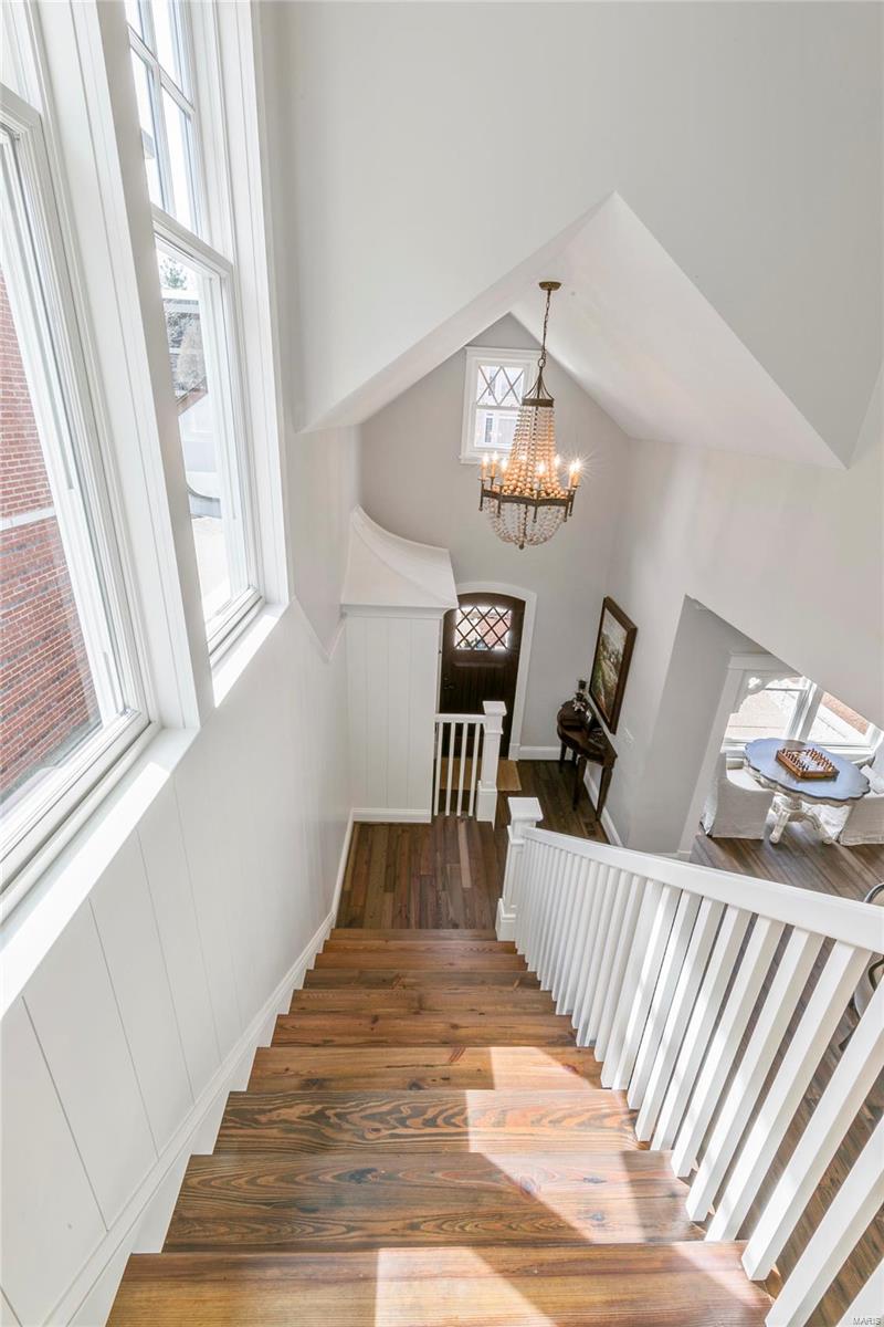 N Bemiston - Residential