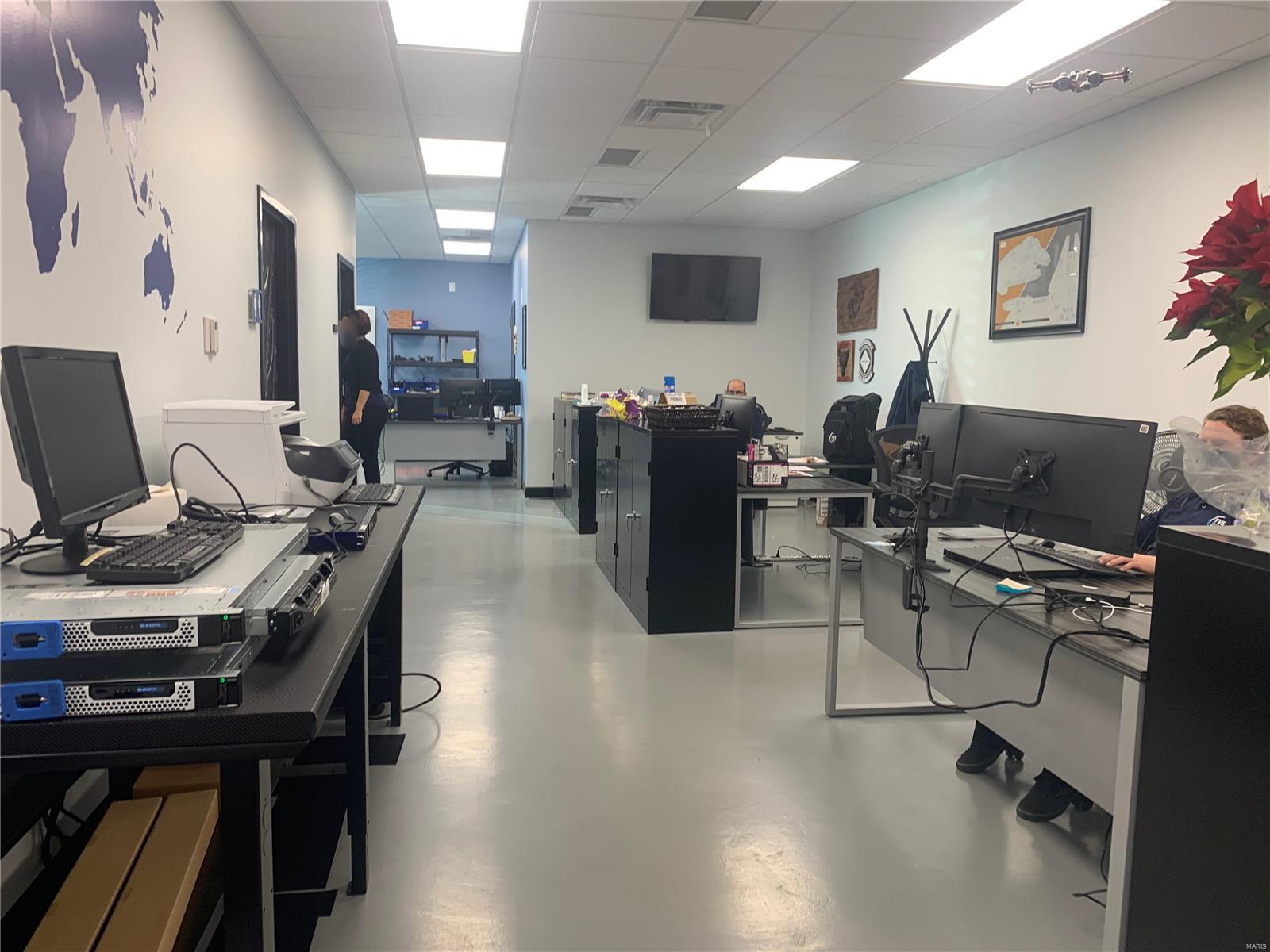 Piper Office Park #1 - Commercial Sale