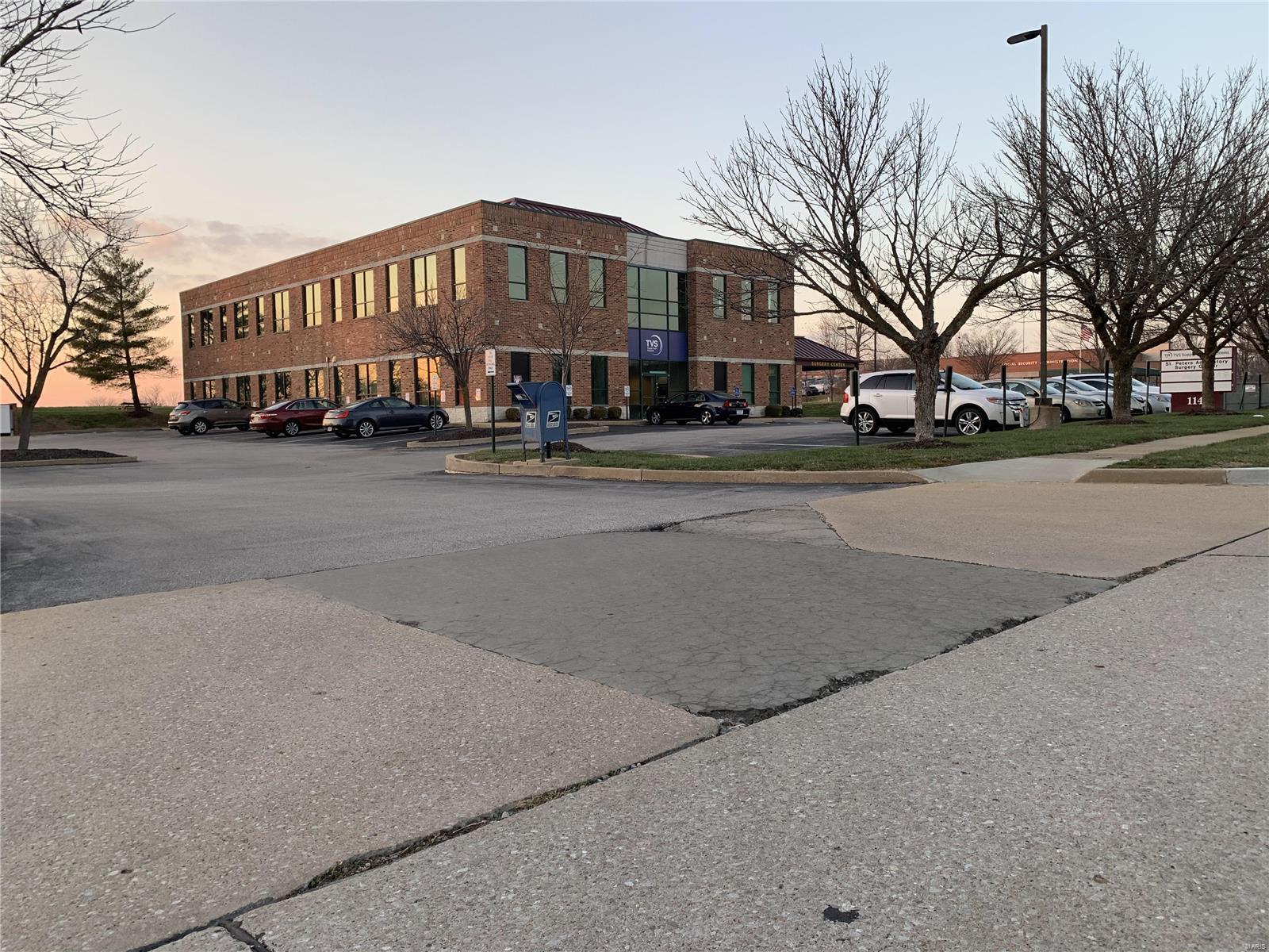 Piper Office Park #1 - Commercial Sale