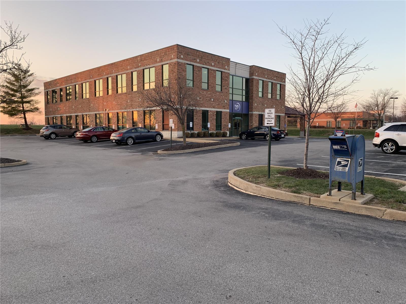 Piper Office Park #1 - Commercial Sale