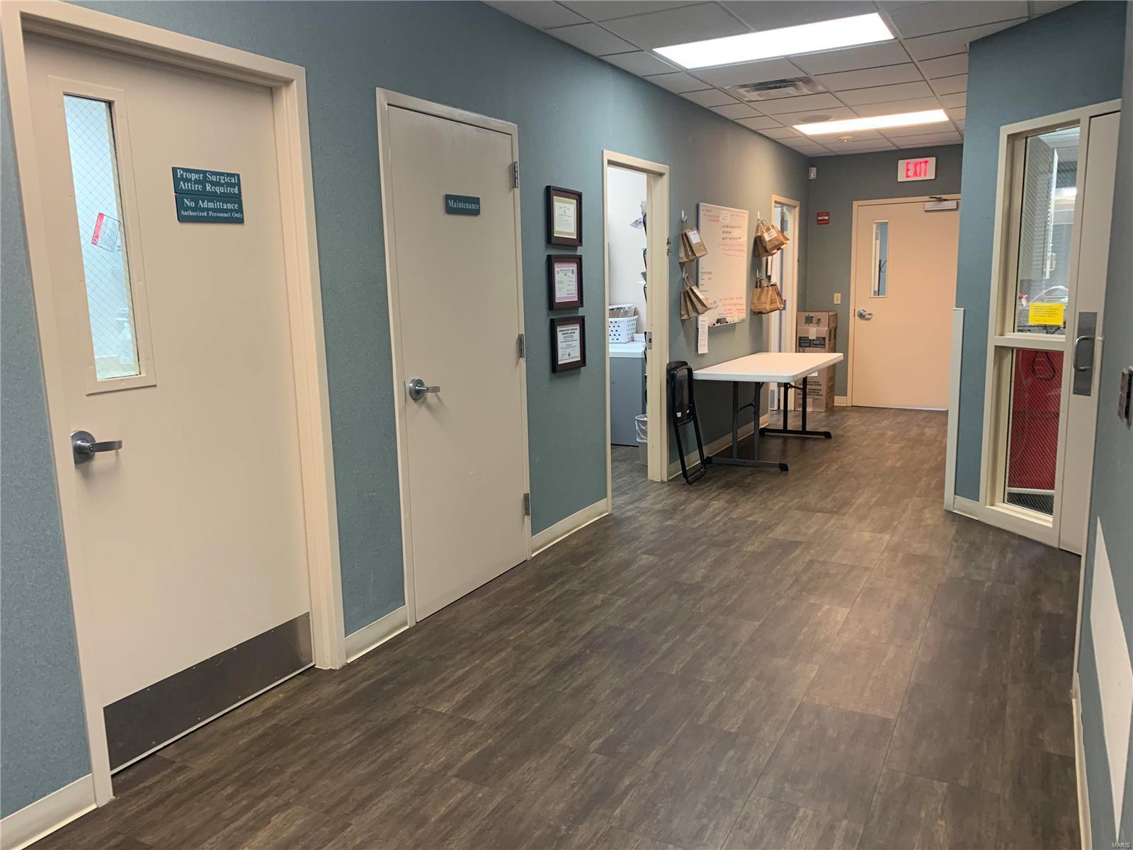 Piper Office Park #1 - Commercial Sale