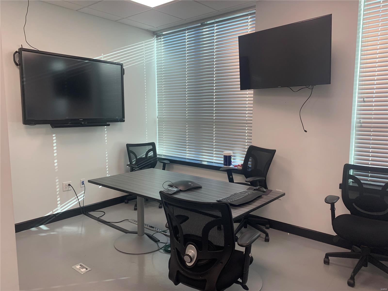 Piper Office Park #1 - Commercial Sale