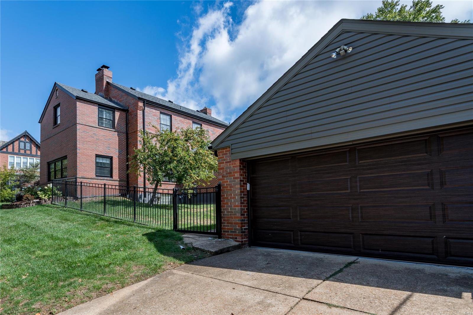 Moorlands Add - Residential