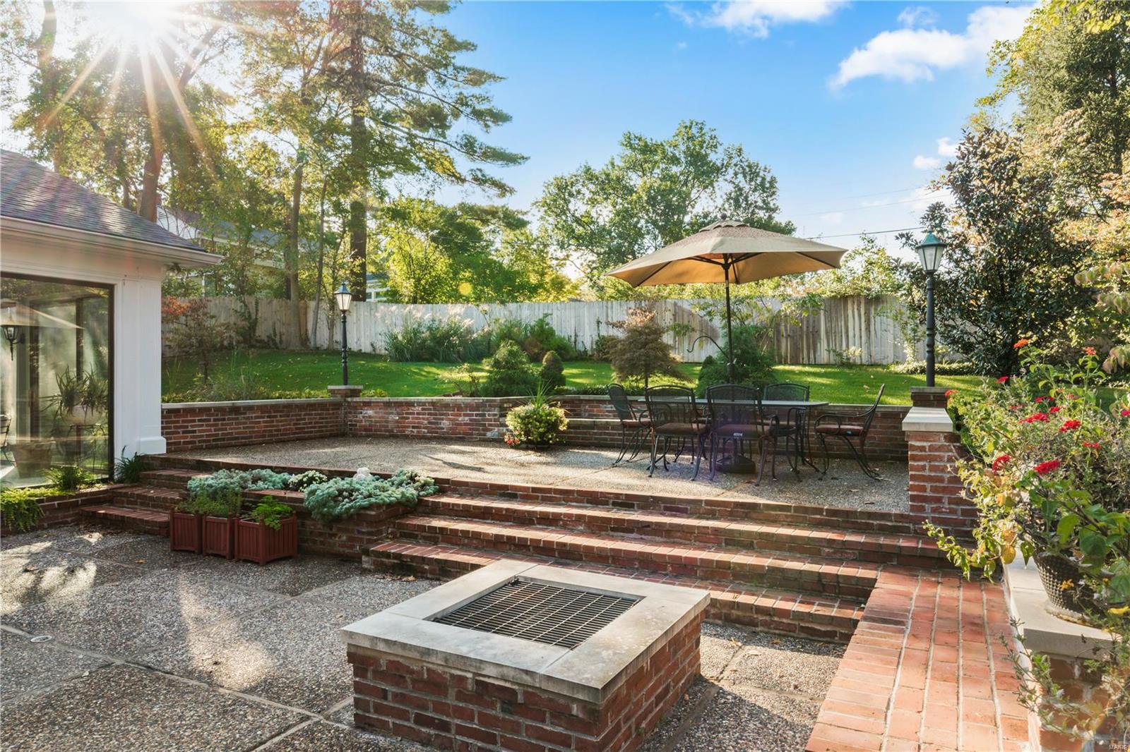 Frontenac - Residential