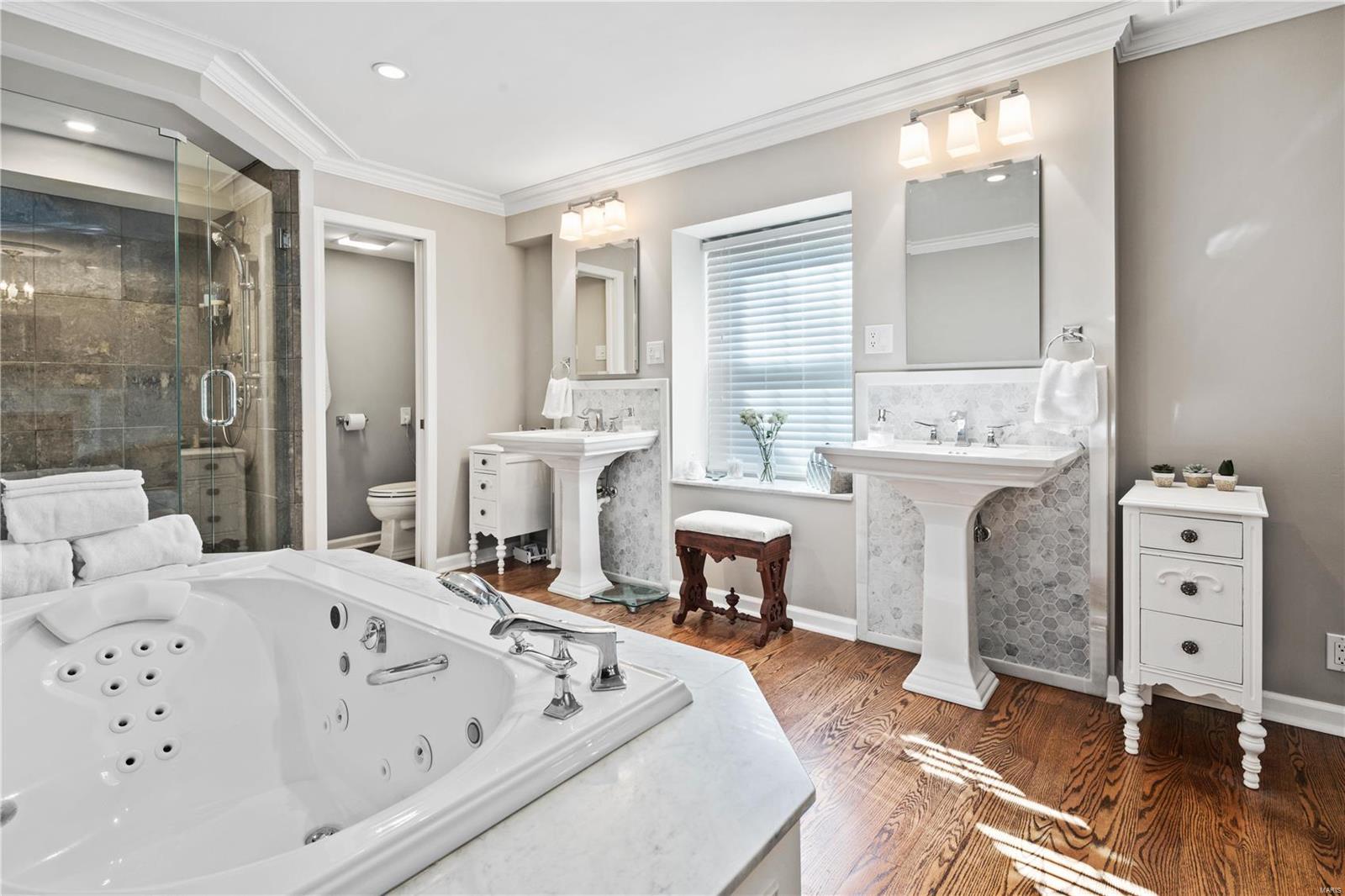 Frontenac - Residential