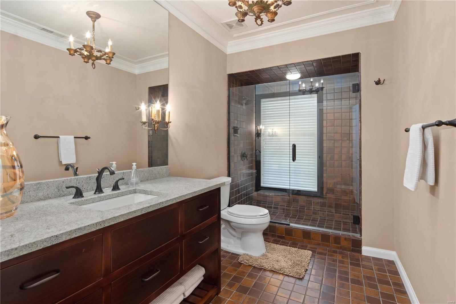 Frontenac - Residential