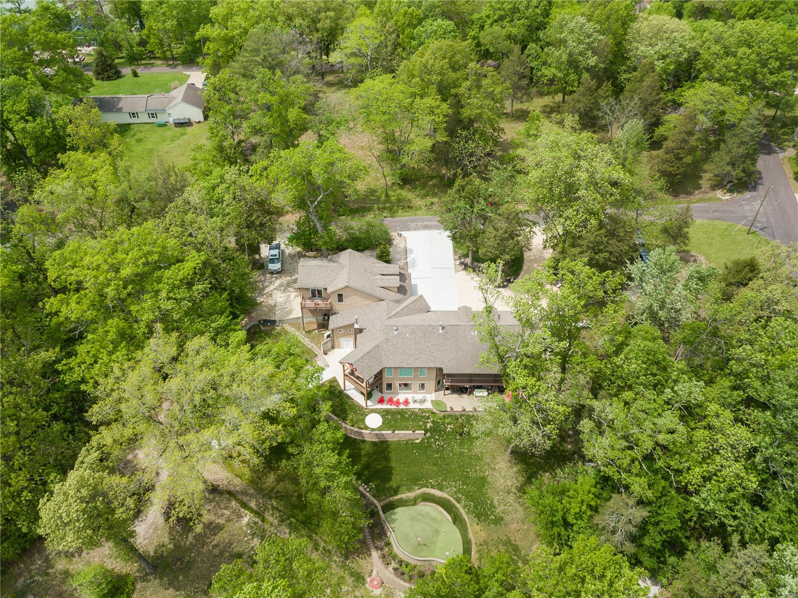 7614 Lakemont Drive