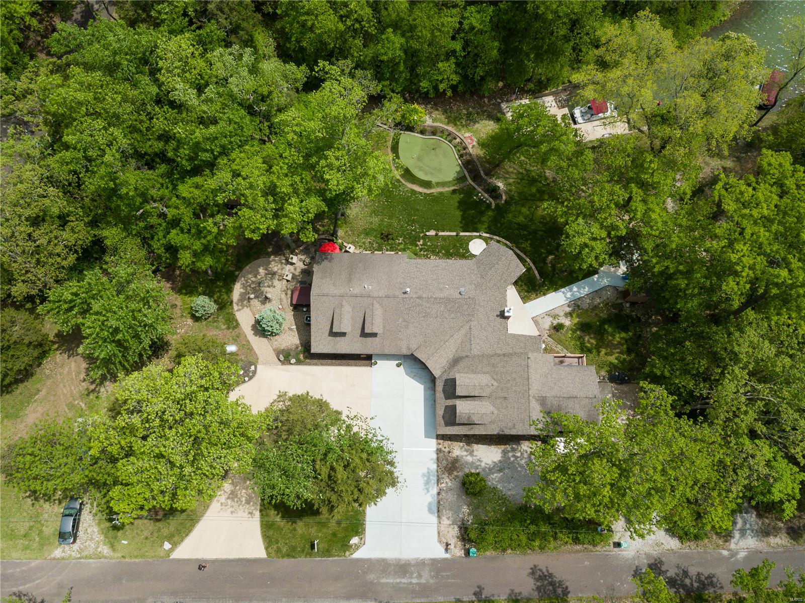 7614 Lakemont Drive