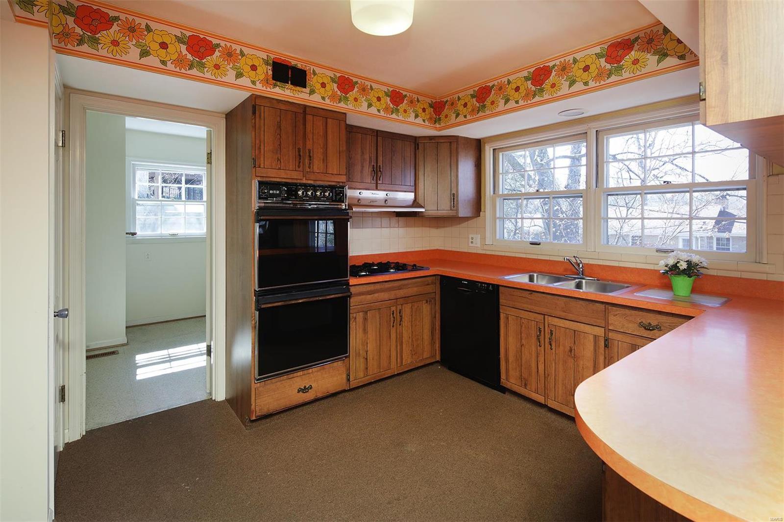 Flower Hill - Residential