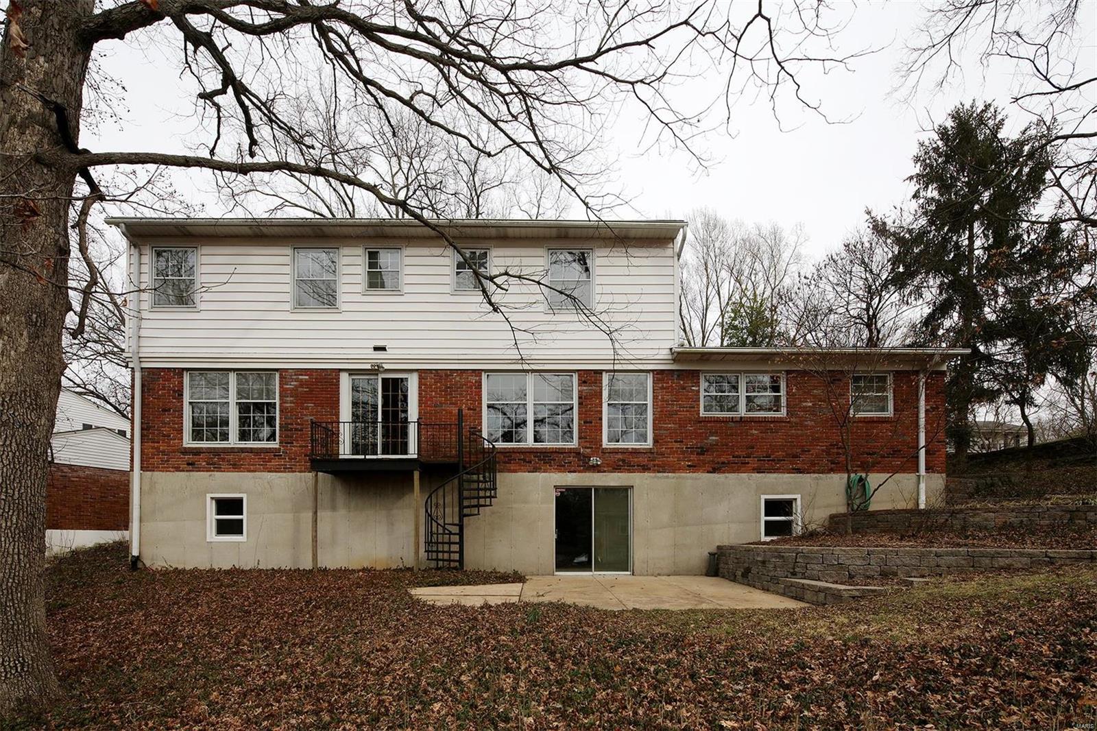 Flower Hill - Residential