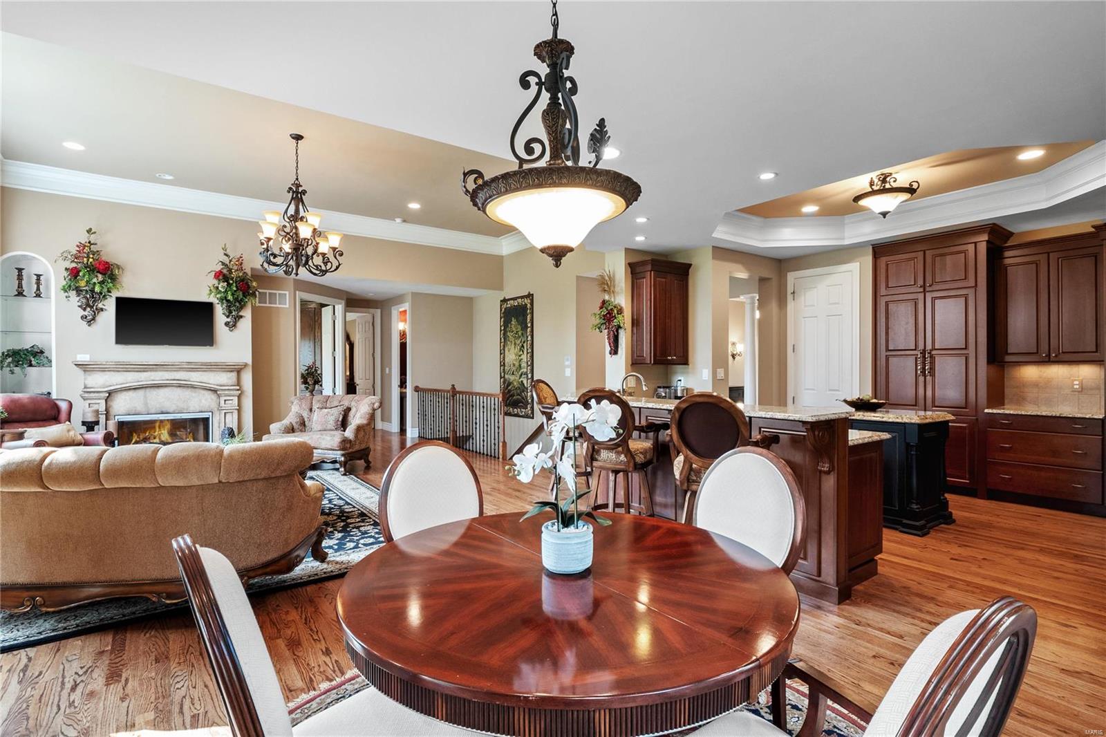 The Villas At Meadowbrook - Residential