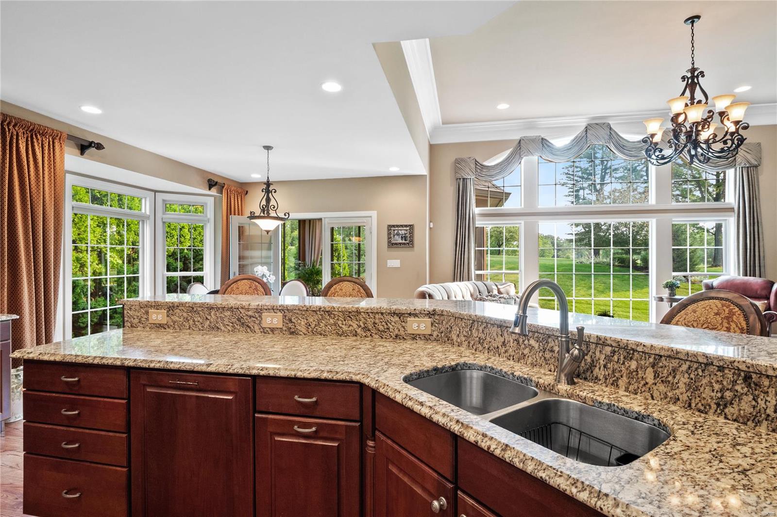 The Villas At Meadowbrook - Residential