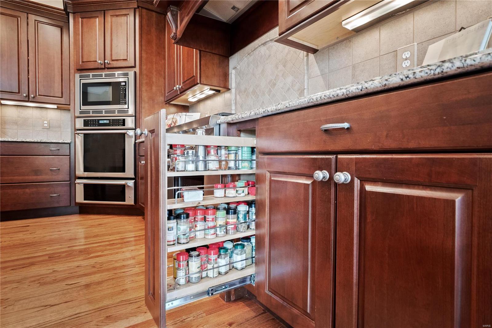 The Villas At Meadowbrook - Residential