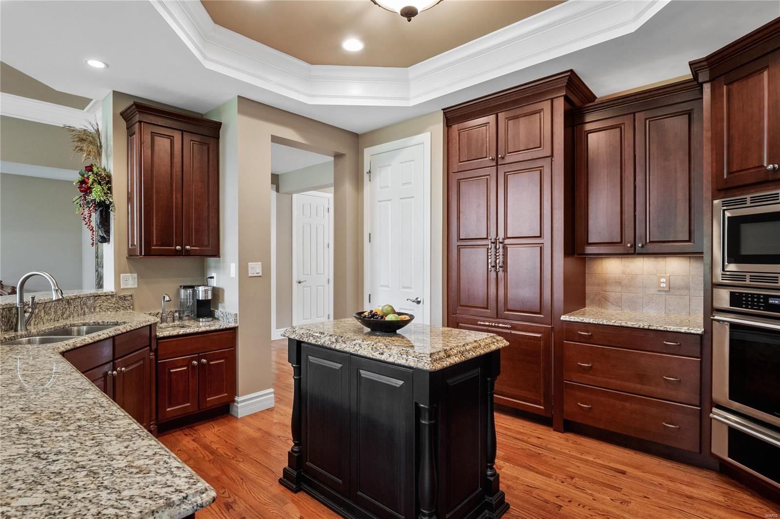 The Villas At Meadowbrook - Residential