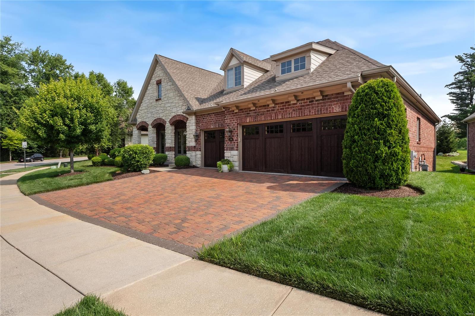 The Villas At Meadowbrook - Residential