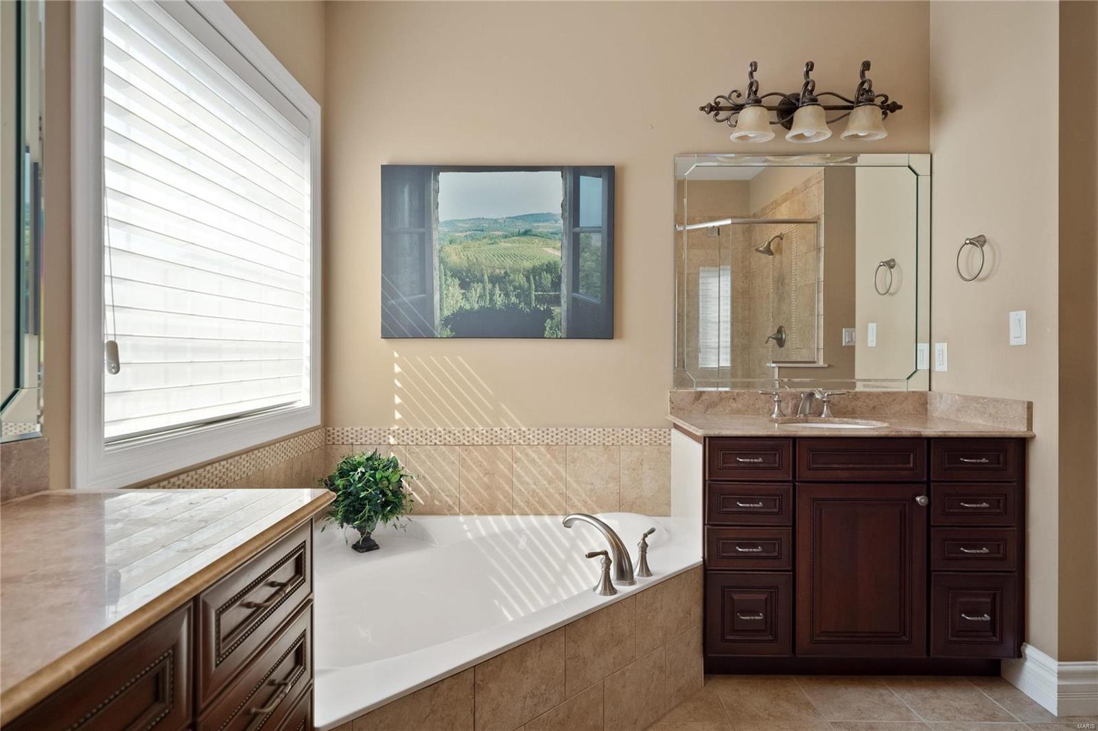 The Villas At Meadowbrook - Residential