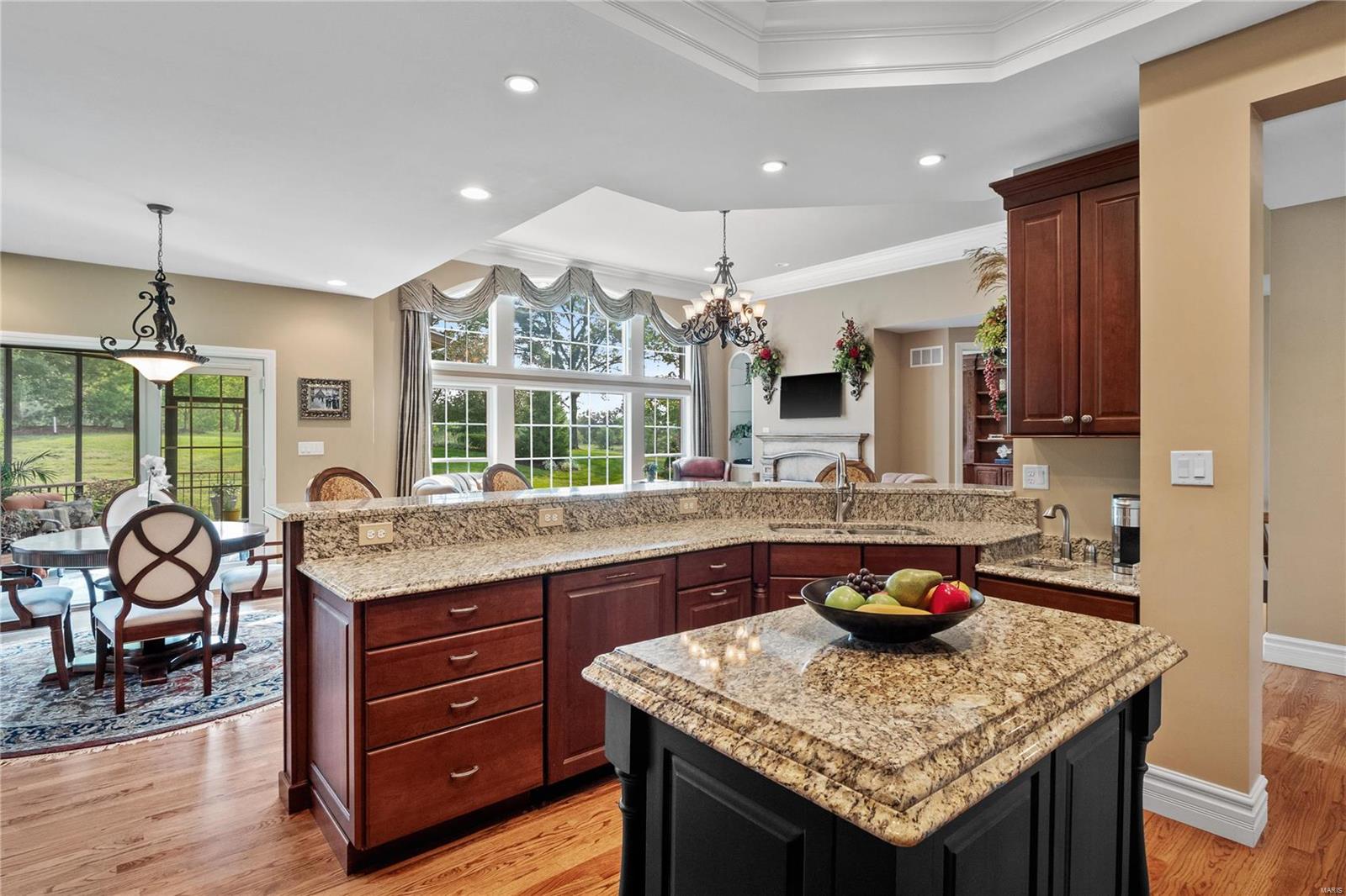 The Villas At Meadowbrook - Residential