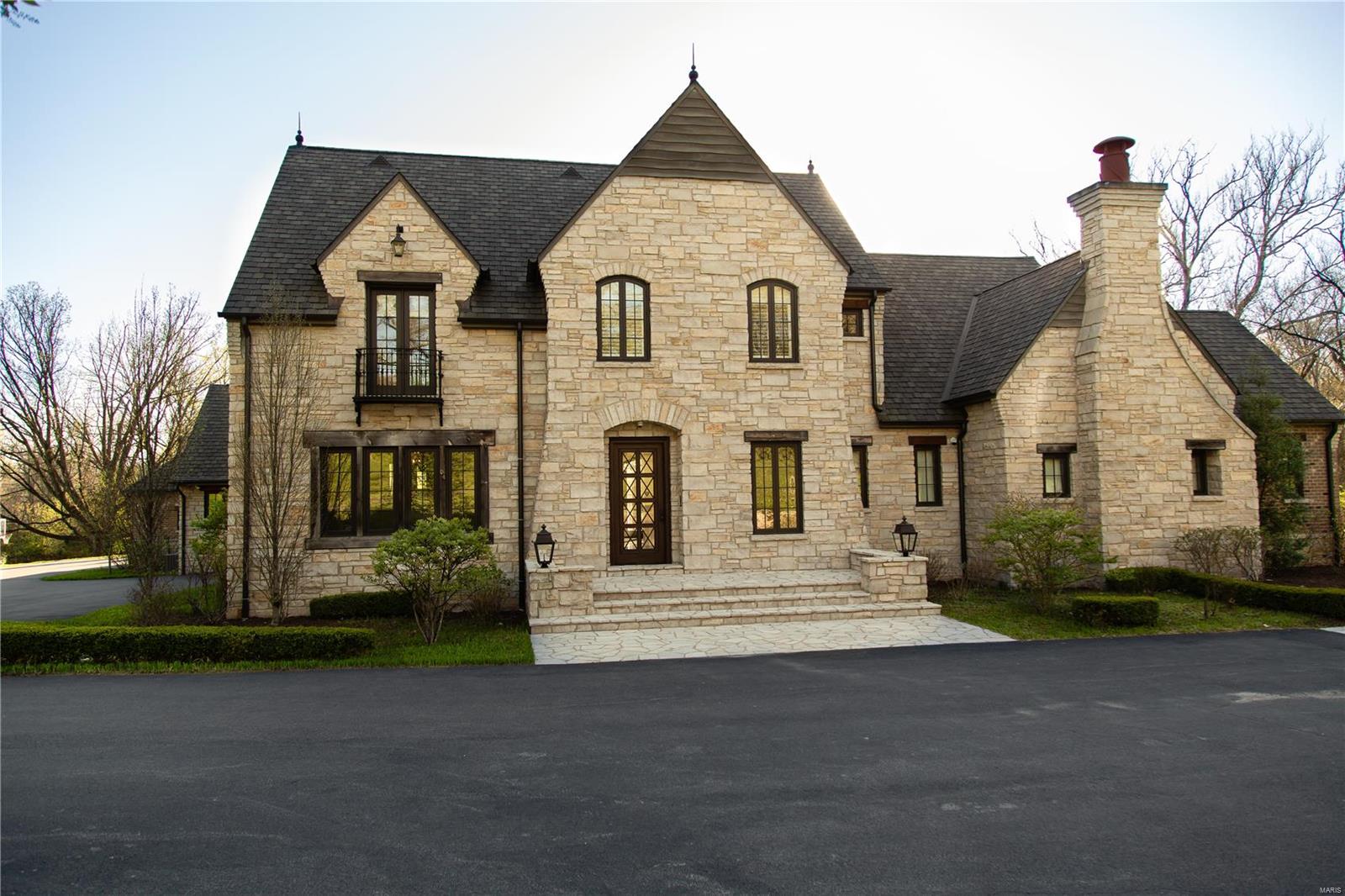 Von Schrader Estate - Residential