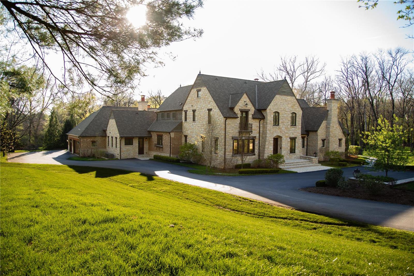 Von Schrader Estate - Residential