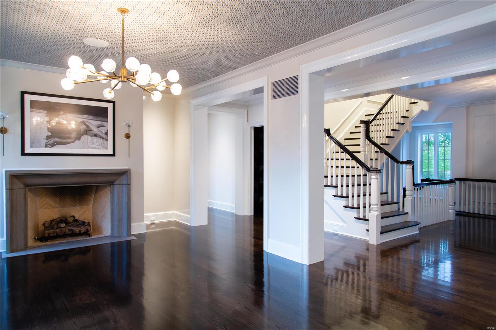 Von Schrader Estate - Residential