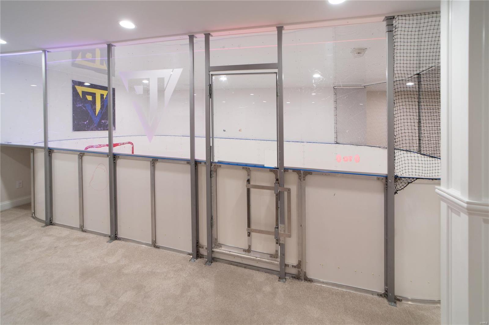 Von Schrader Estate - Residential