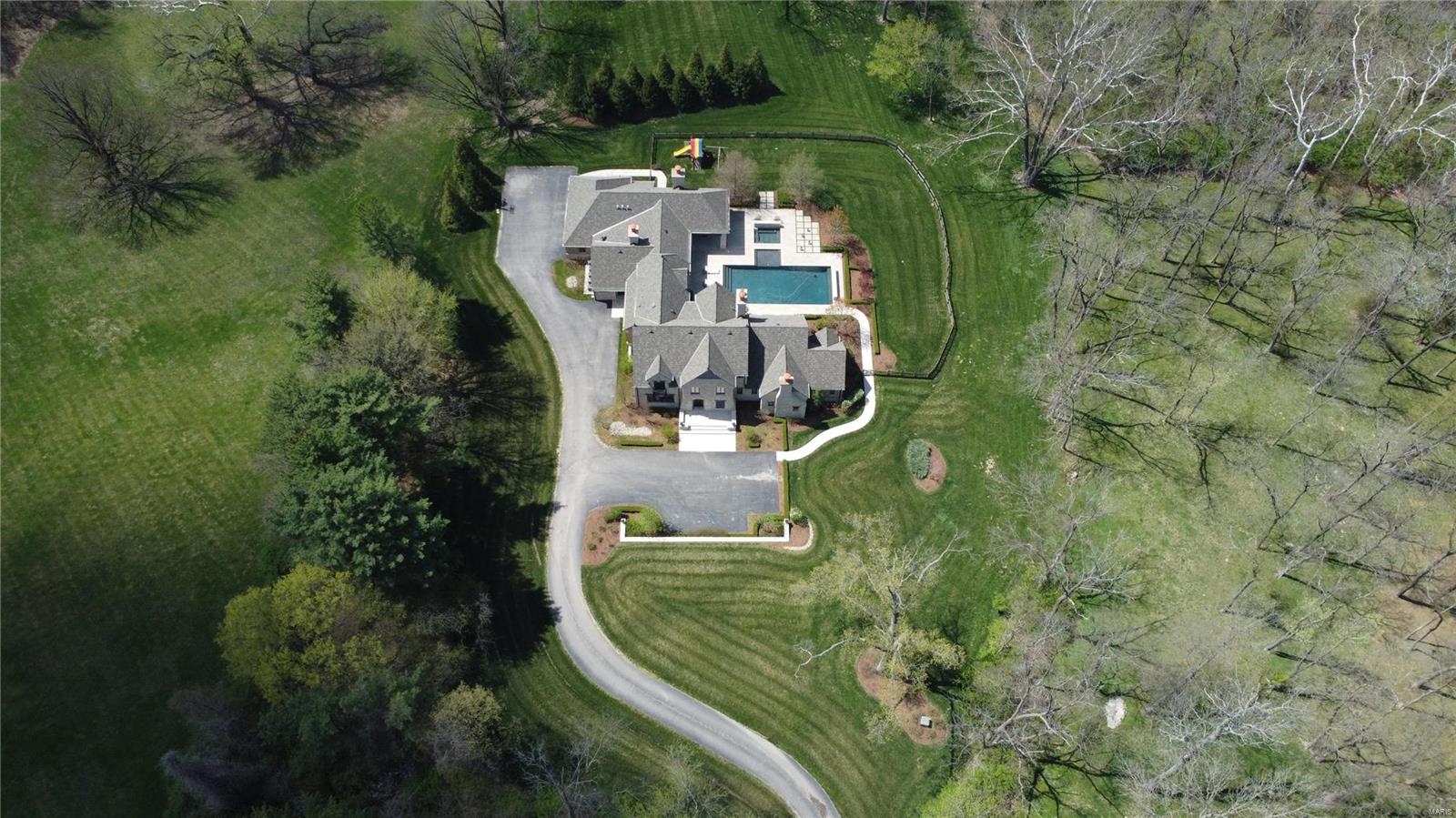 Von Schrader Estate - Residential