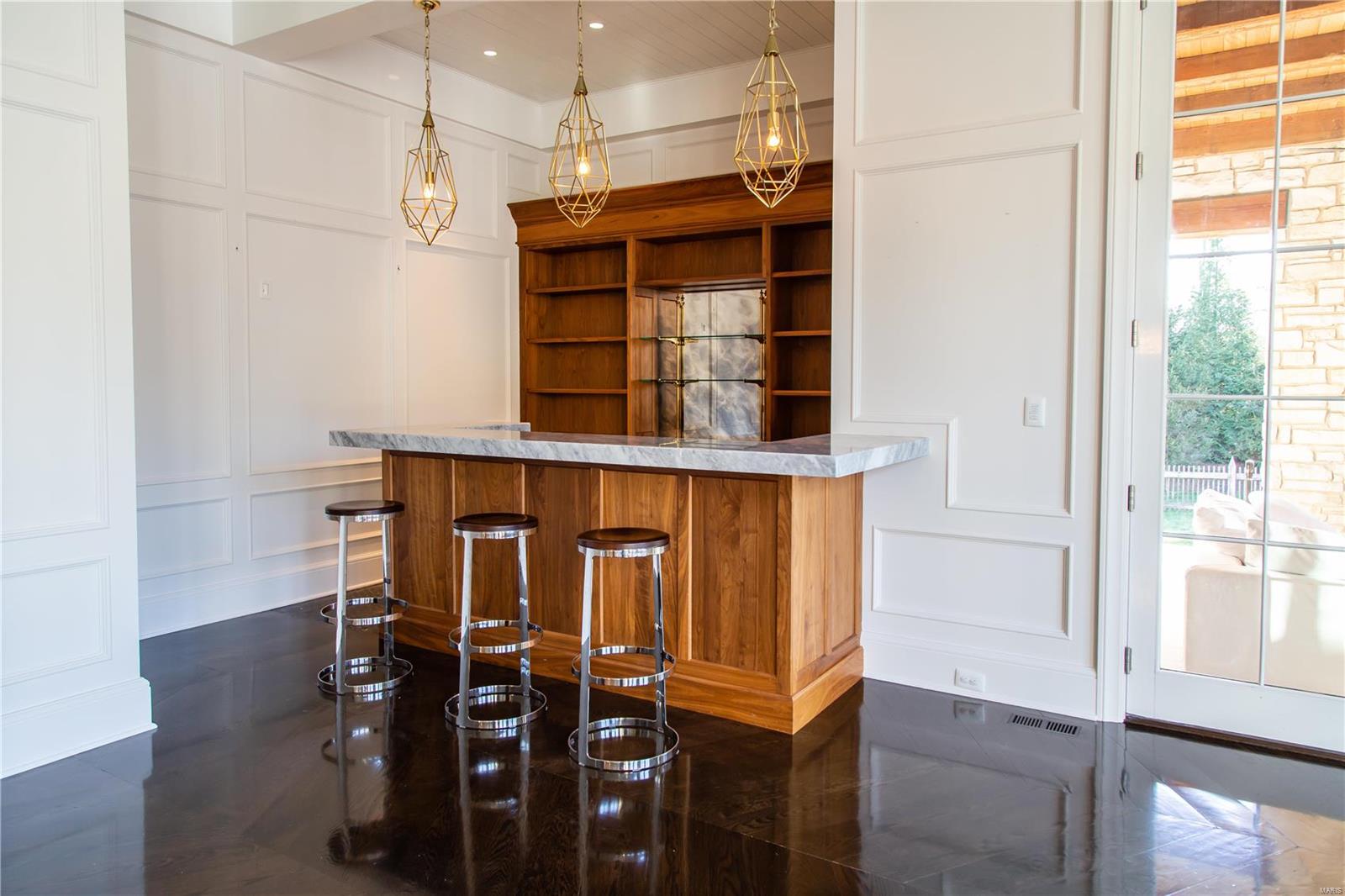 Von Schrader Estate - Residential