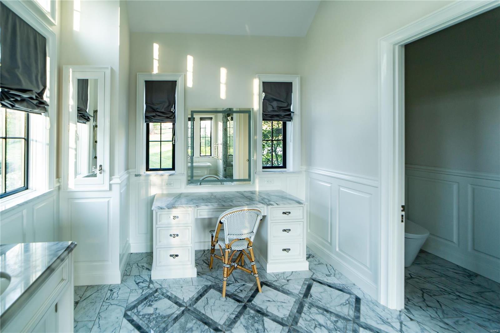 Von Schrader Estate - Residential