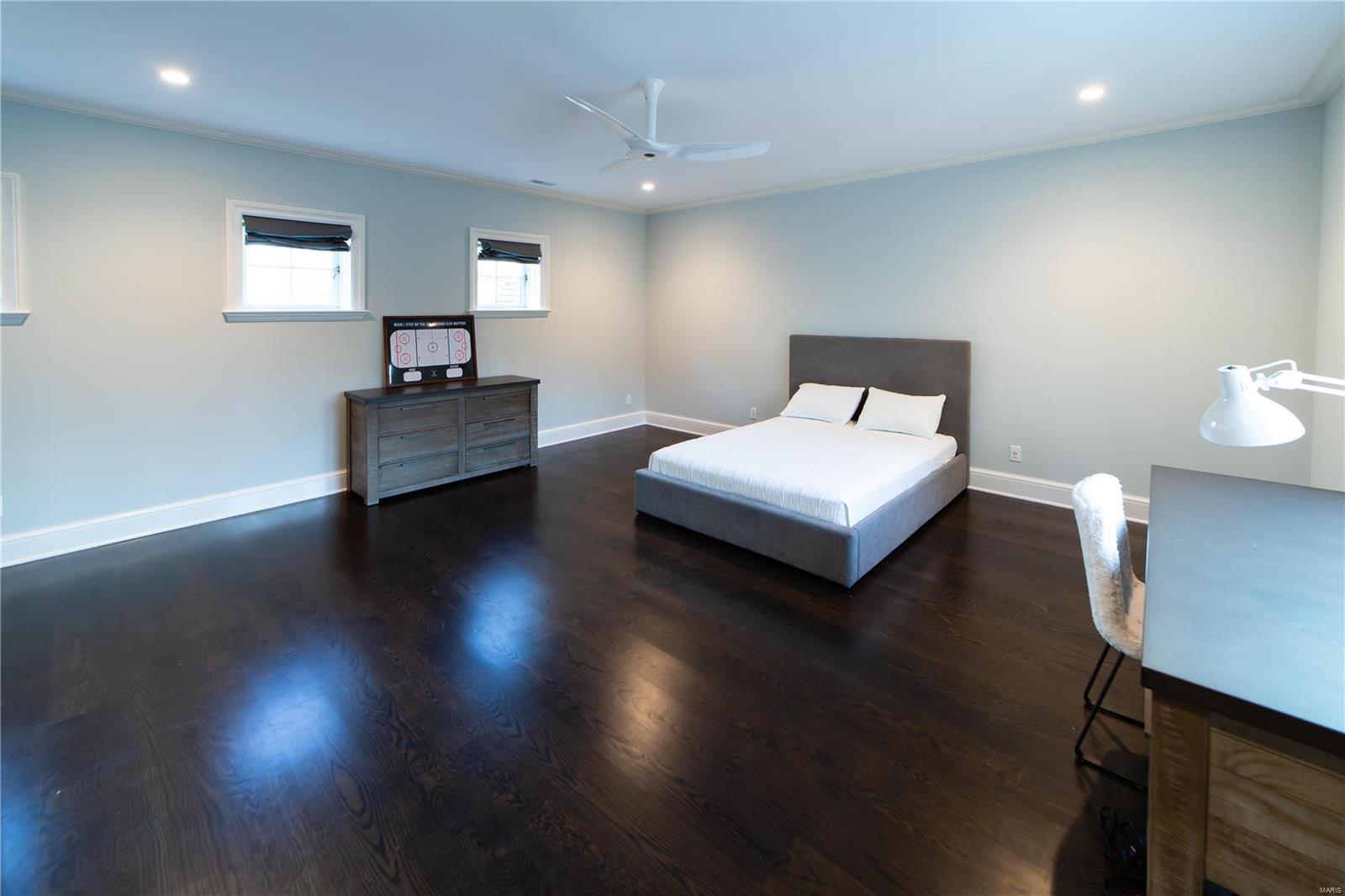 Von Schrader Estate - Residential