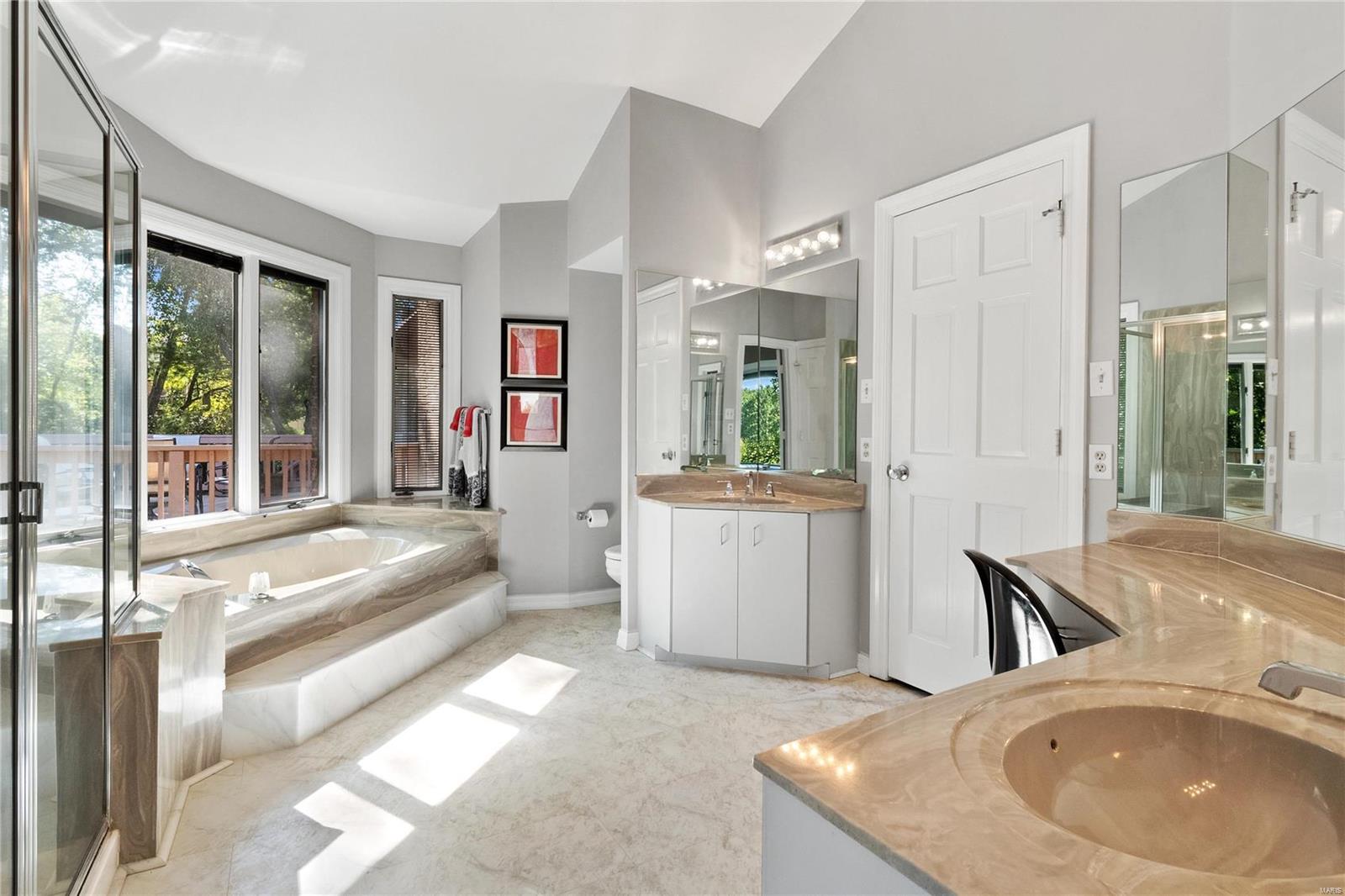 Kehrswood 2 - Residential