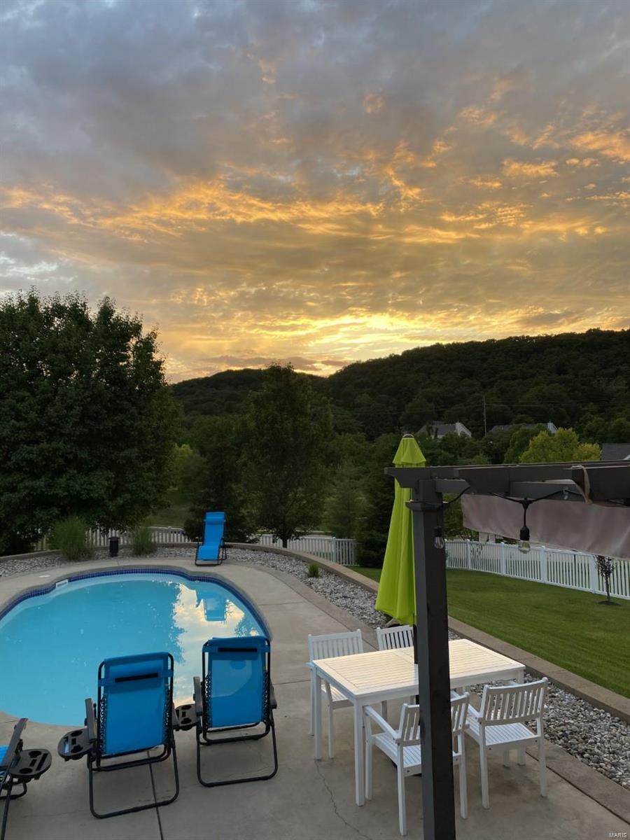 Regency Woods - Residential