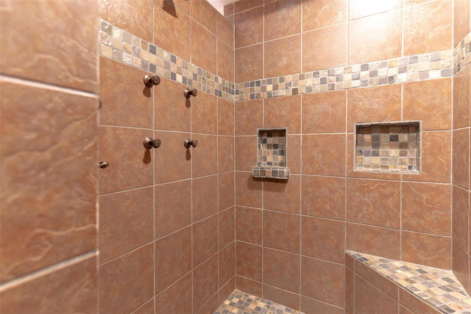 Lake Sherwood Estates - Residential