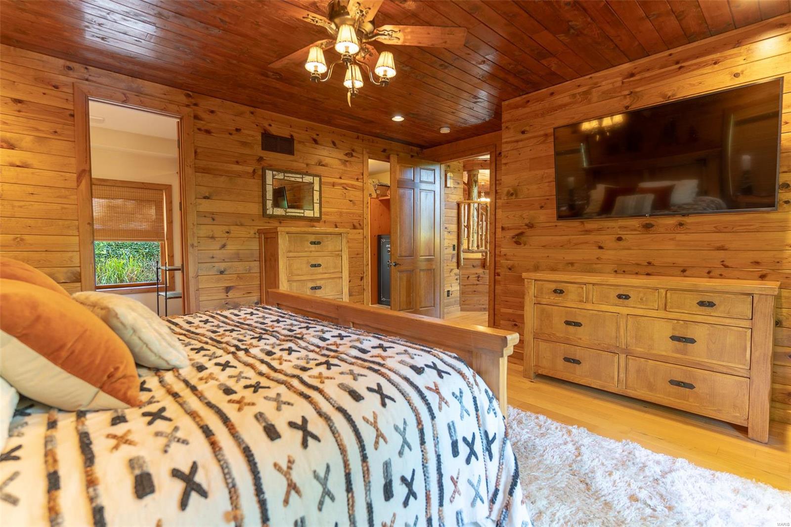 Lake Sherwood Estates - Residential