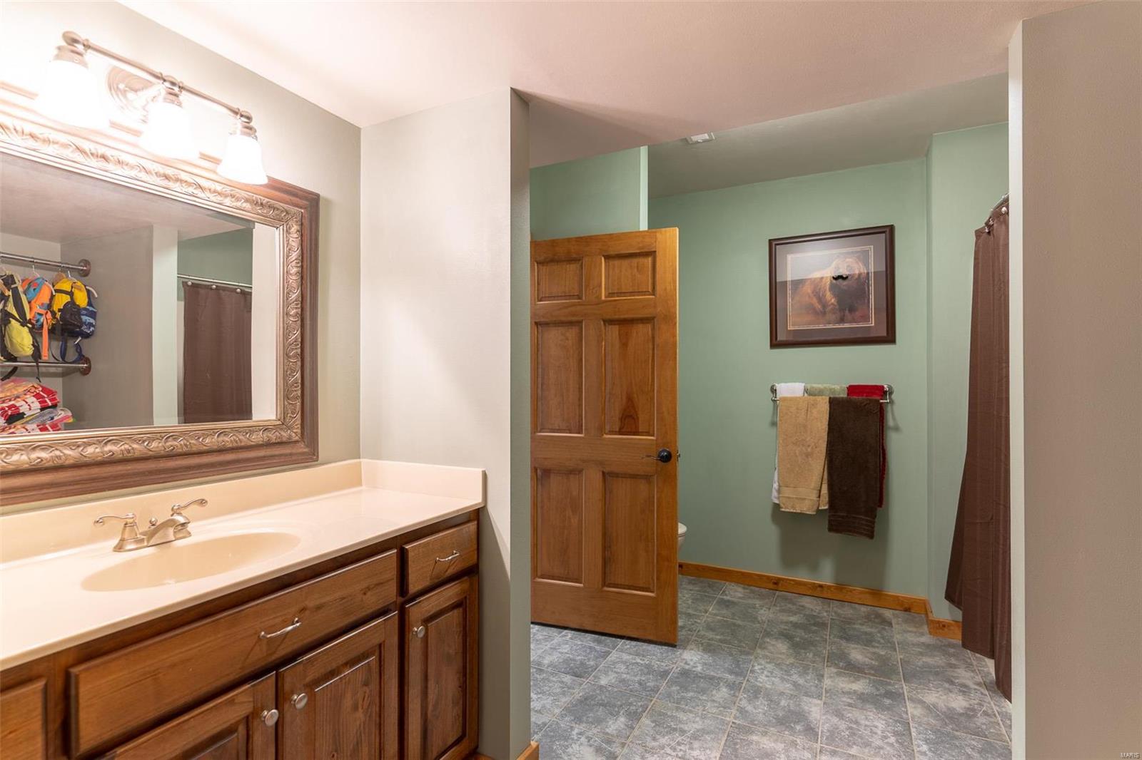 Lake Sherwood Estates - Residential