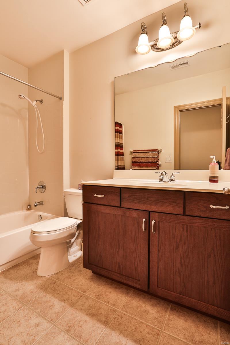 The Villas At Meadowbrook - Residential