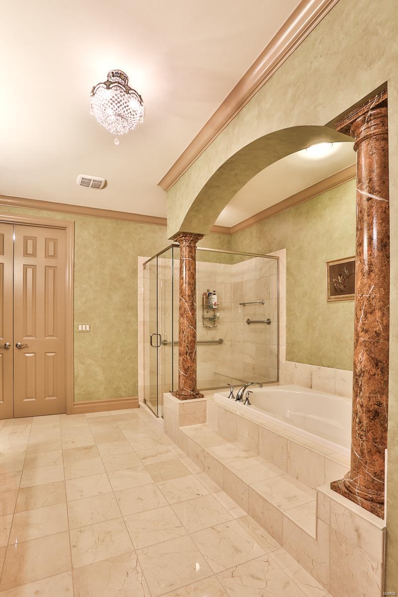 The Villas At Meadowbrook - Residential