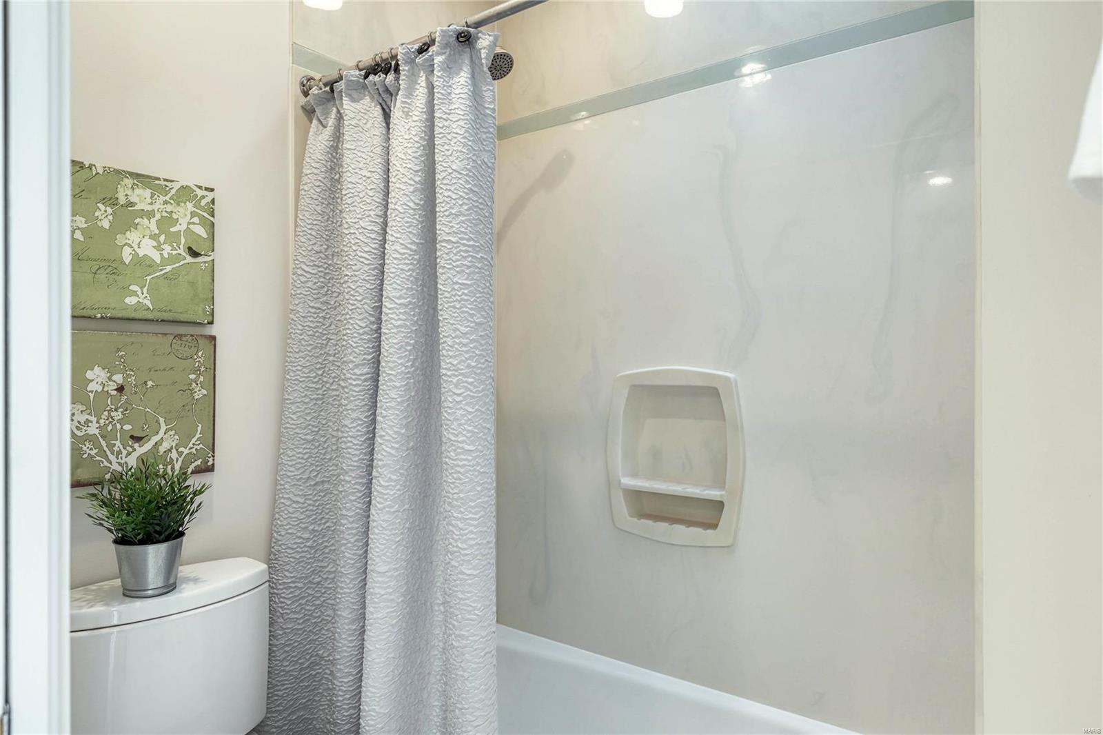 Walinca Walk Lts 2 3 5 & 6 & Country - Residential