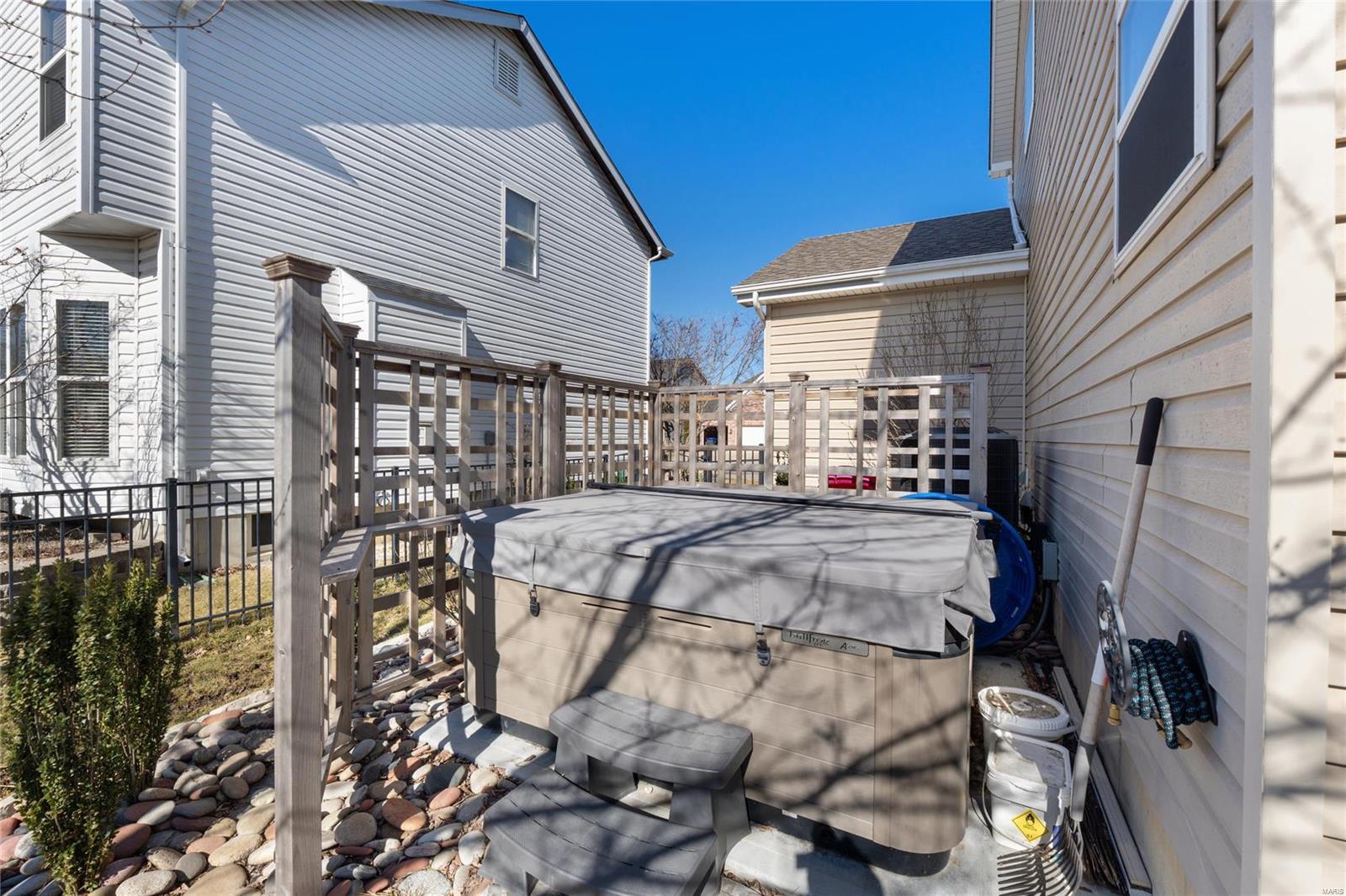 Bayhill Village #1 - Residential